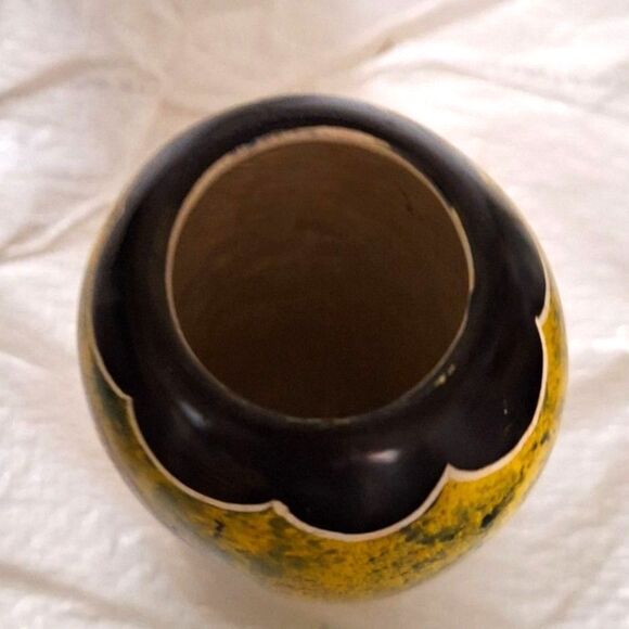 Africa Themed Vintage Stone Vase Giraffe Savanna Home Decor Carved Pottery - Picture 5 of 7